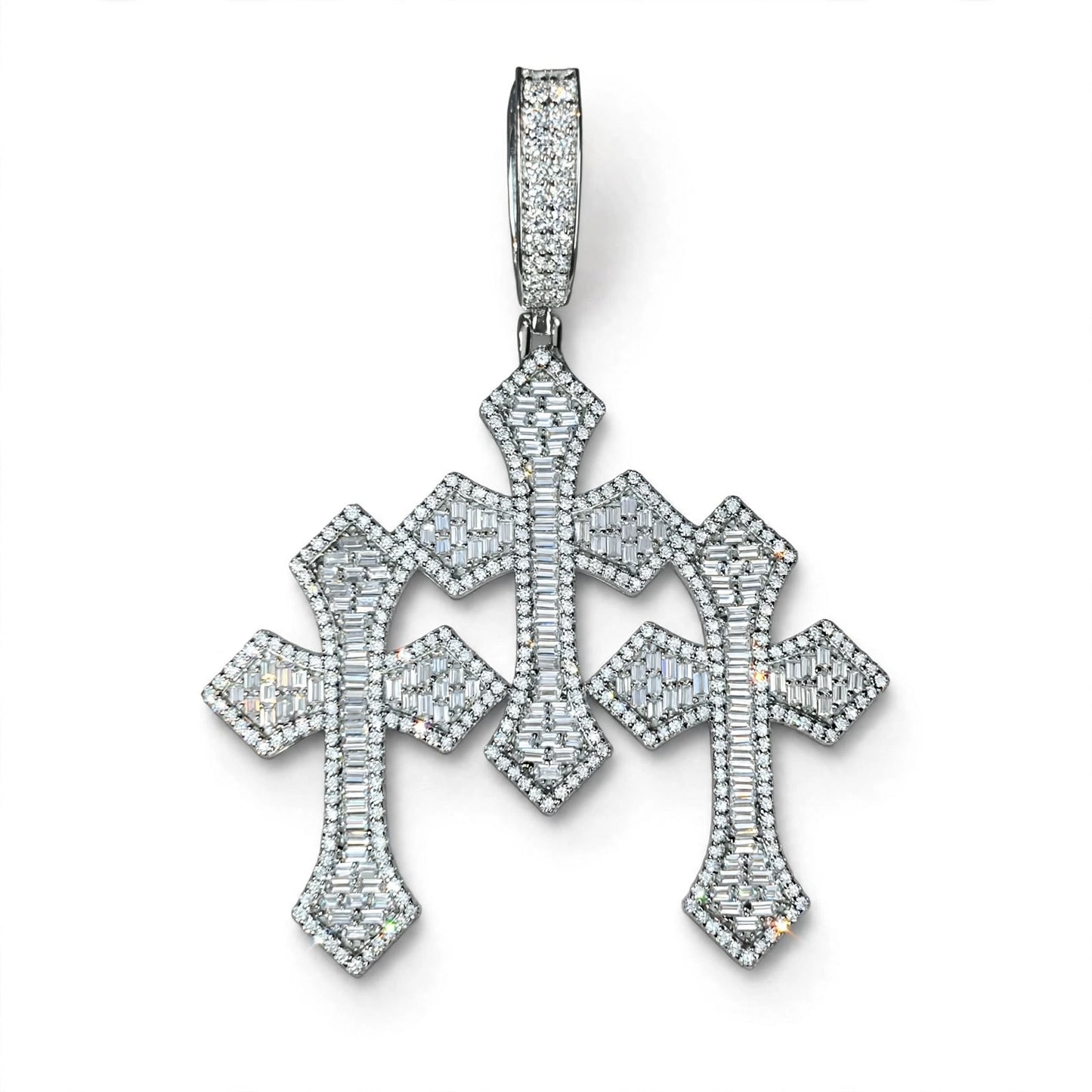 VVS TRIPLE CROSS BAGUETTE PENDANT